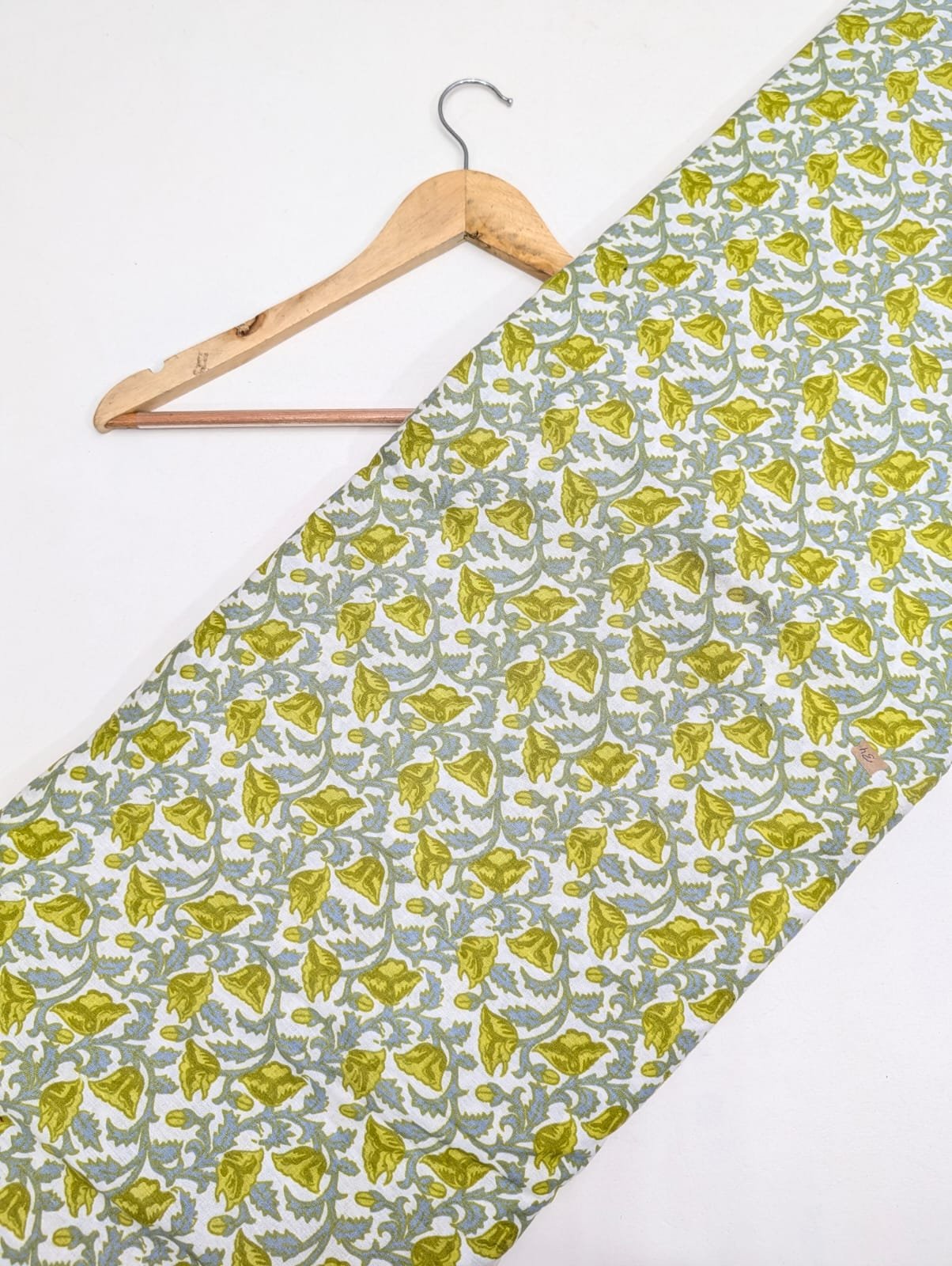 Green floral pattern cotton fabric for dresses
