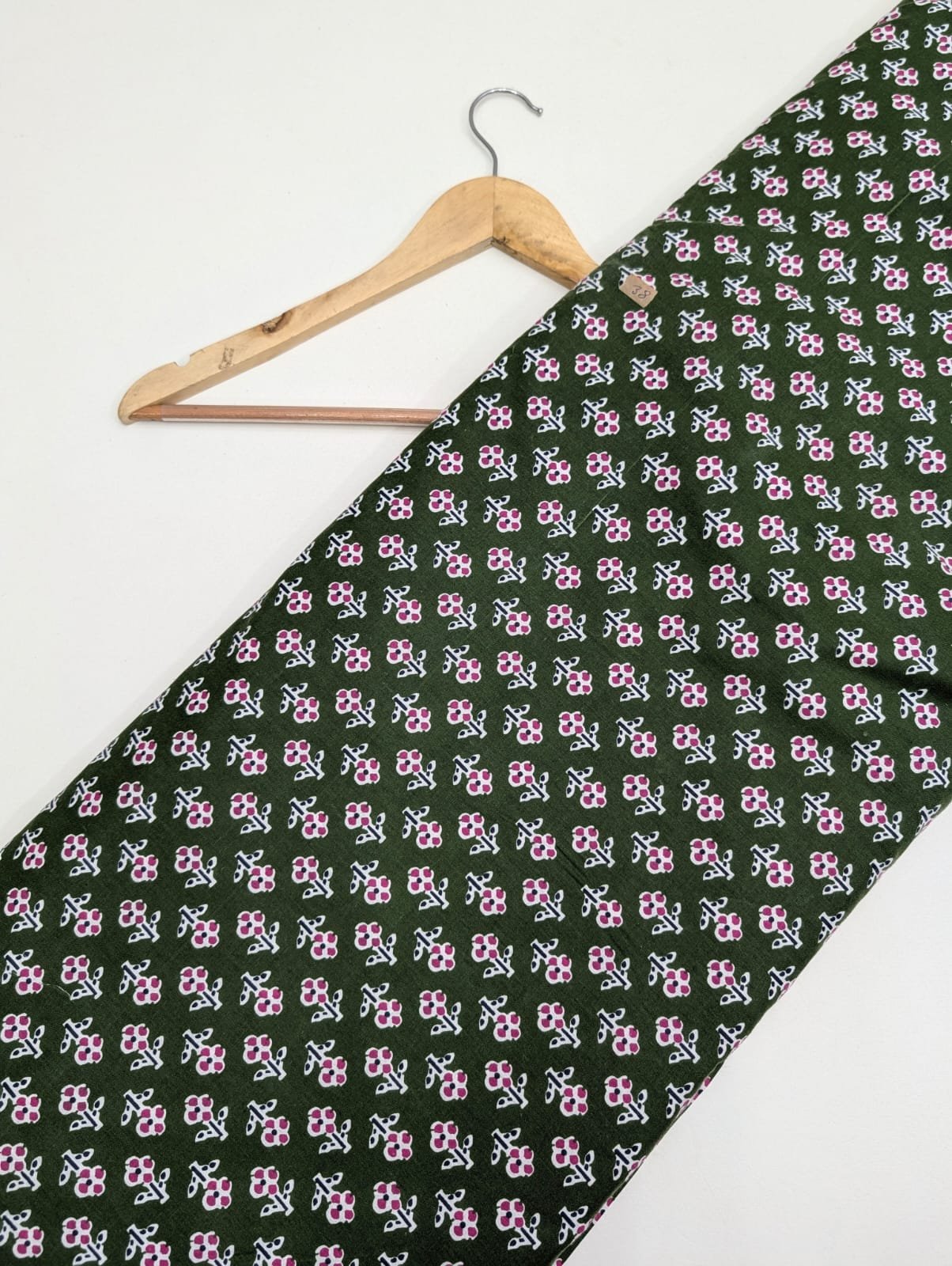 Green floral cotton fabric screen print