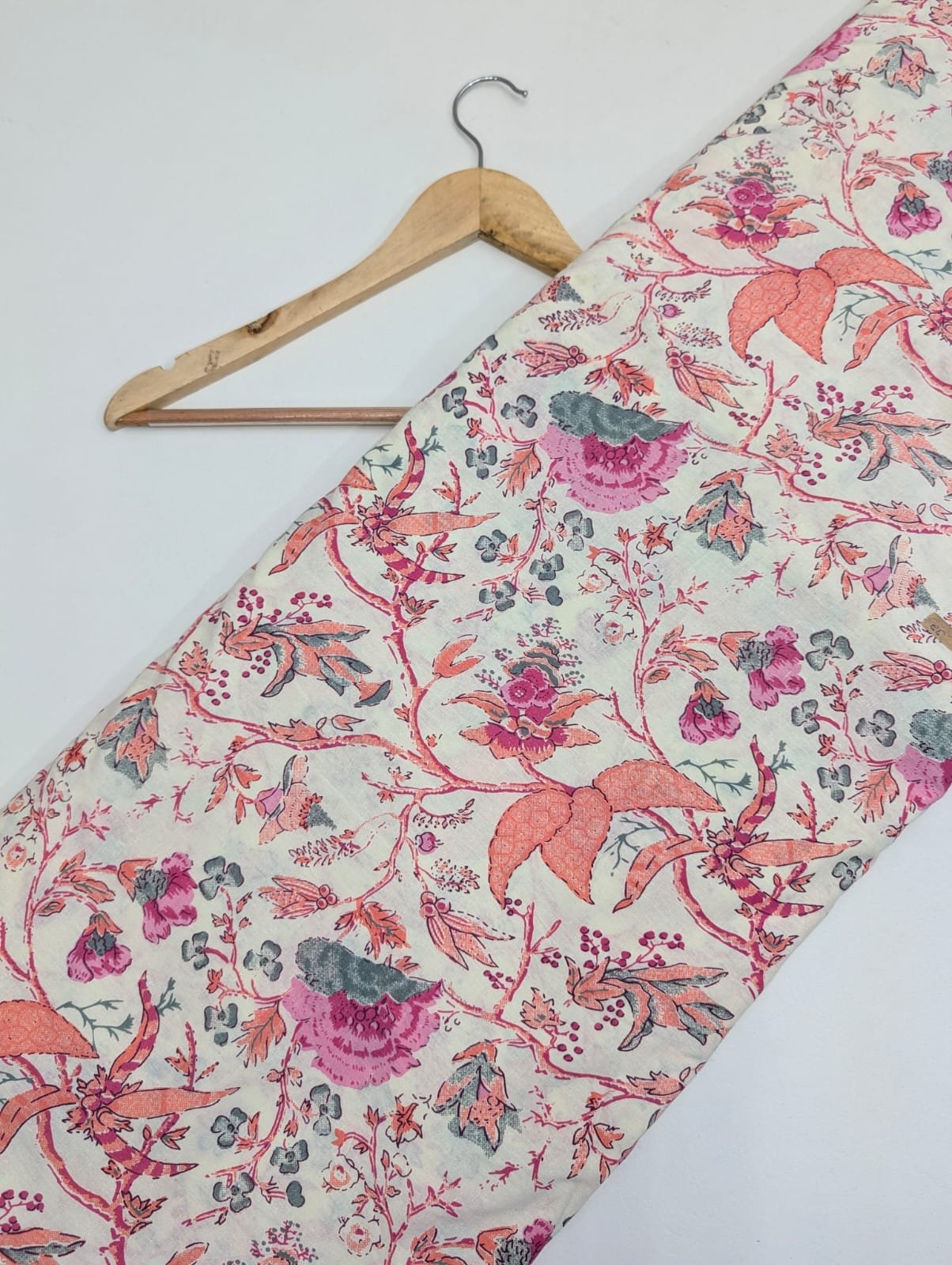 Cream floral cotton fabric with pink flowers