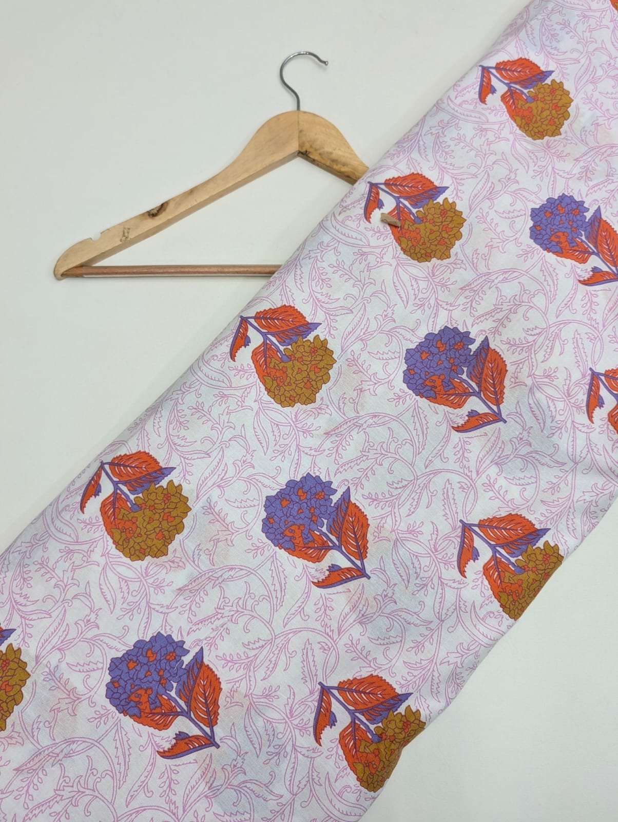 Pink floral cotton fabric with Jaipuri print