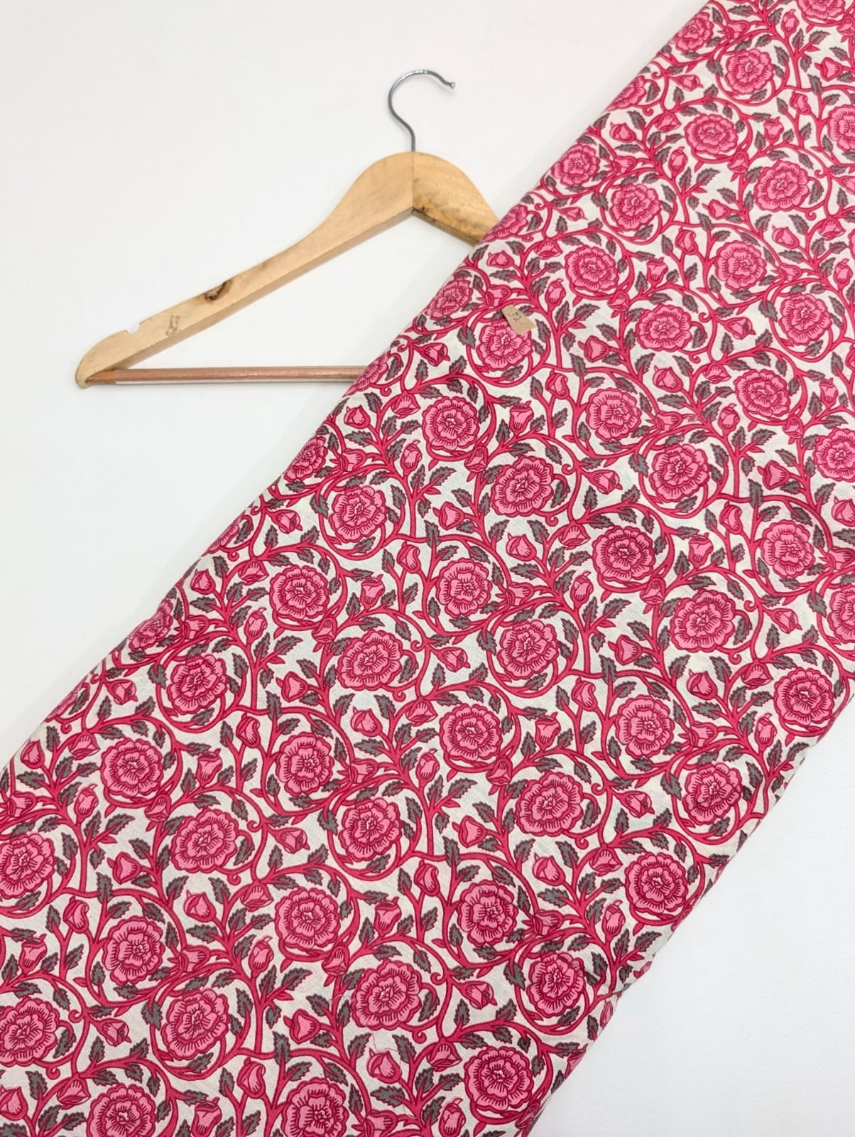 Pink floral print cotton fabric Jaipur