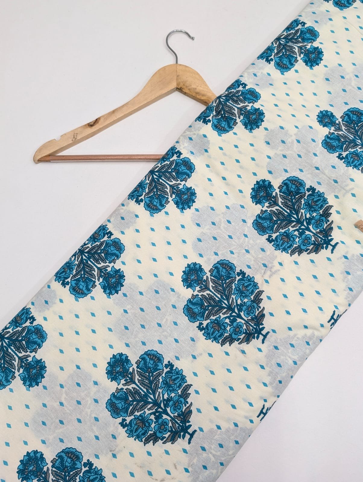 Blue floral cotton printed fabric India
