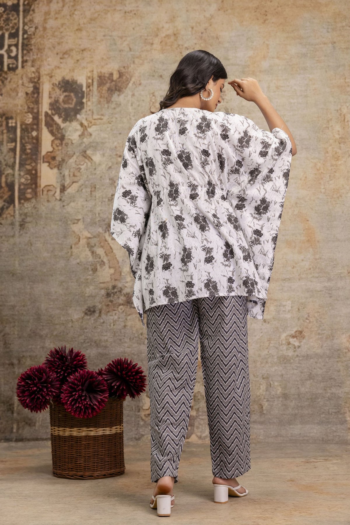 Monochrome Floral Print Kaftan Set with Chevron Pant
