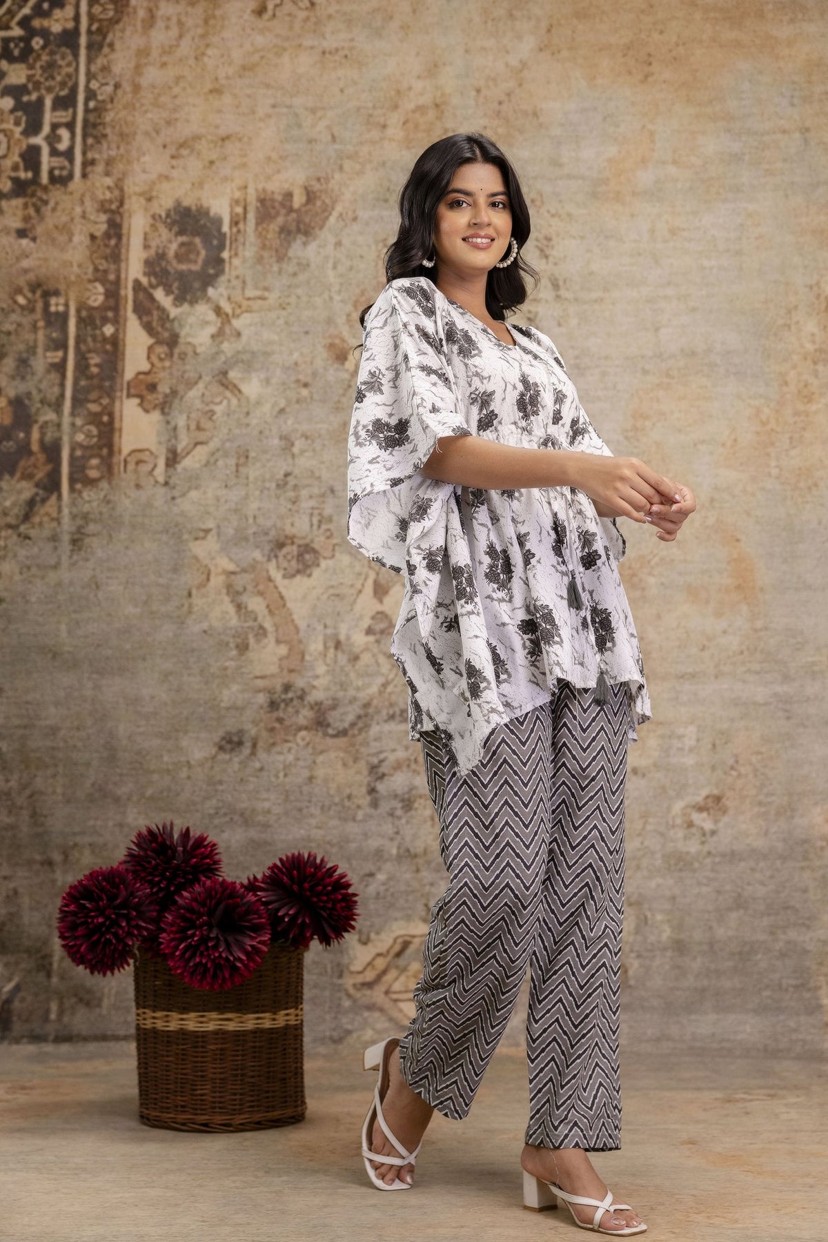 Monochrome Floral Print Kaftan Set with Chevron Pant